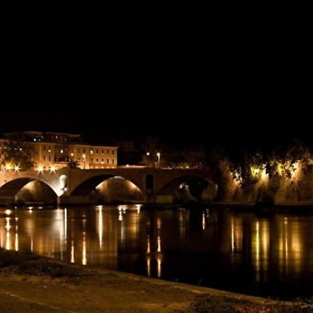 Holiday Home In Trastevere Рим Экстерьер фото